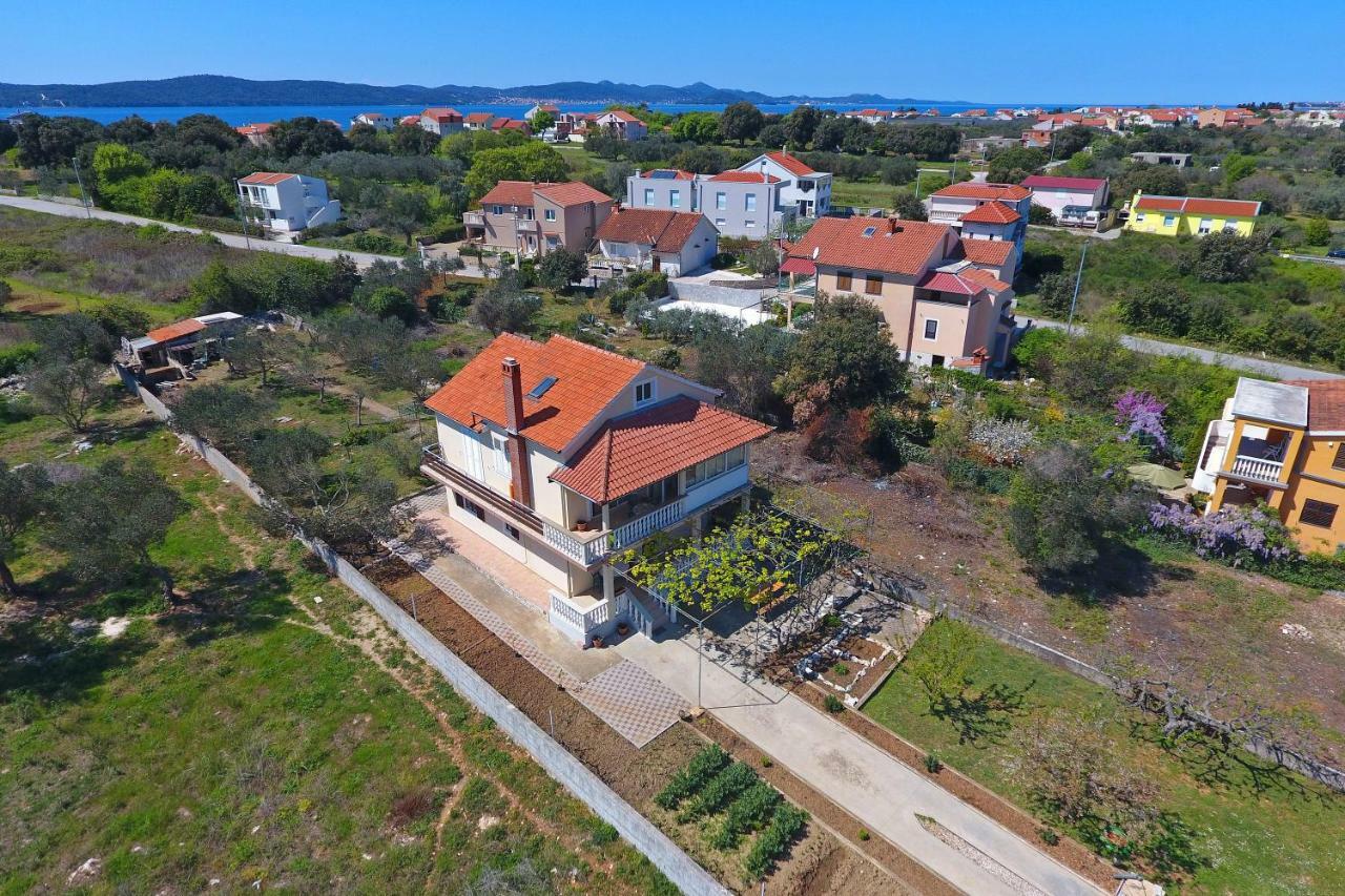 Large Gardens 2 Apartment Bibinje Exterior photo